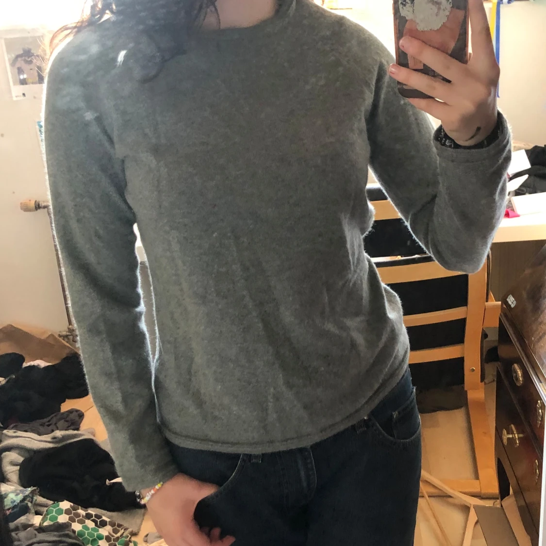 mjuk grå stickad tröja  - 90