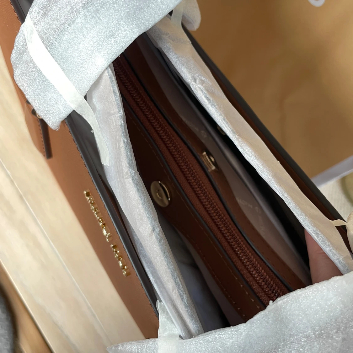 Helt ny Michael Kors väska - 92