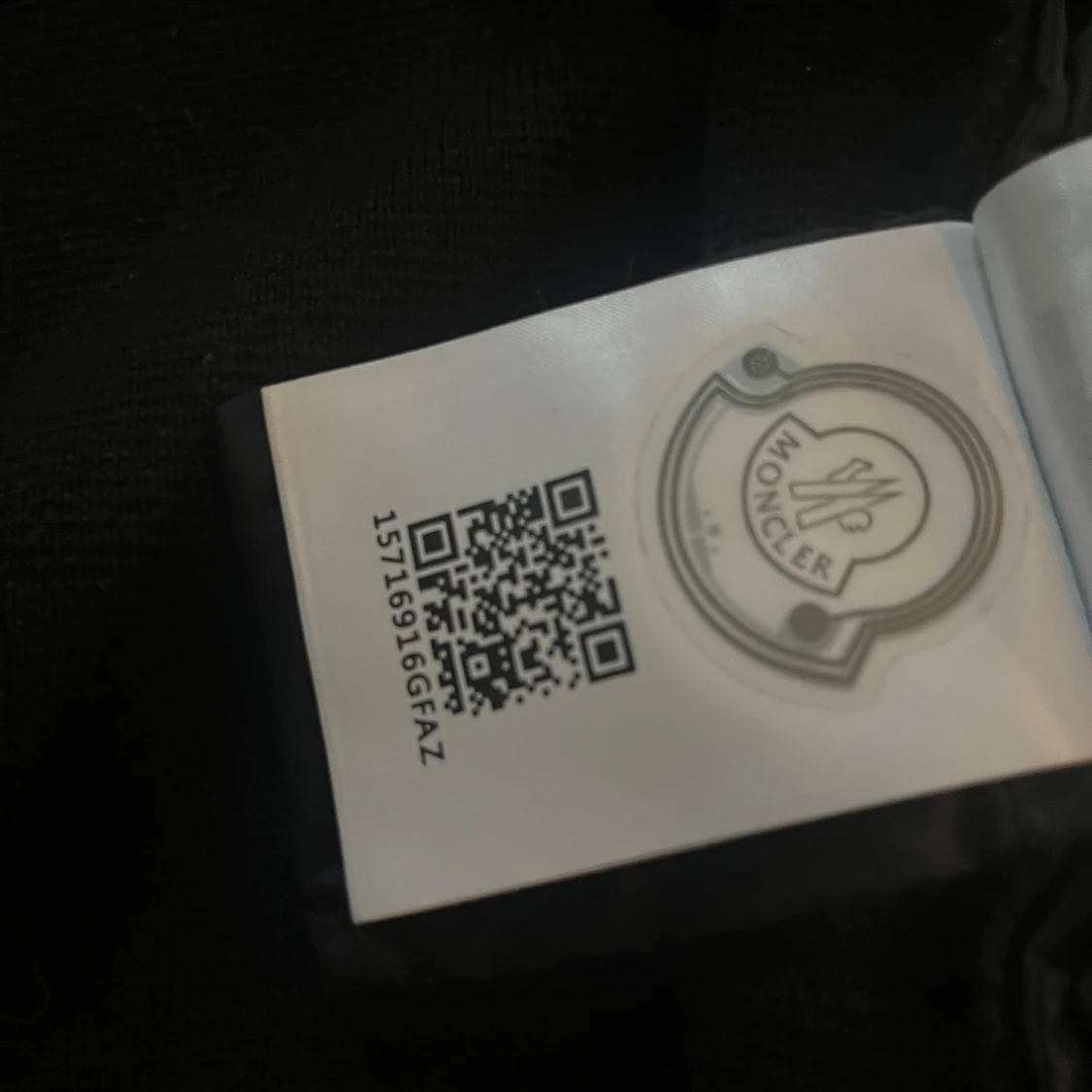 Moncler Cardigan - 91