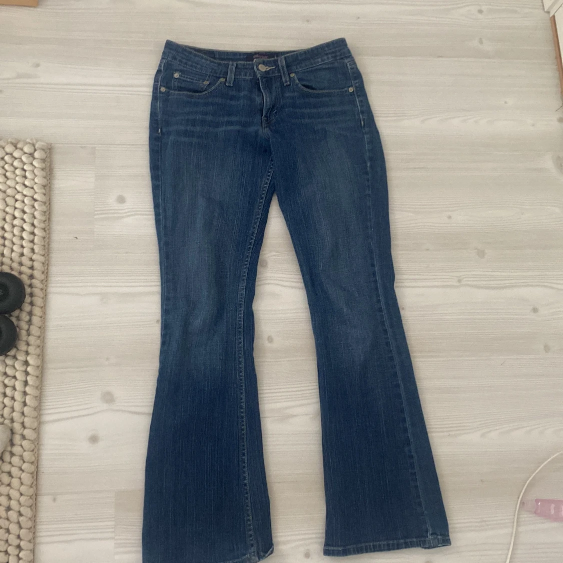 Levi’s jeans - 91