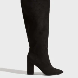 Nelly boots  - Mocka aldrig använda❤️