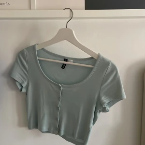 Topp från H&M - Som ny!