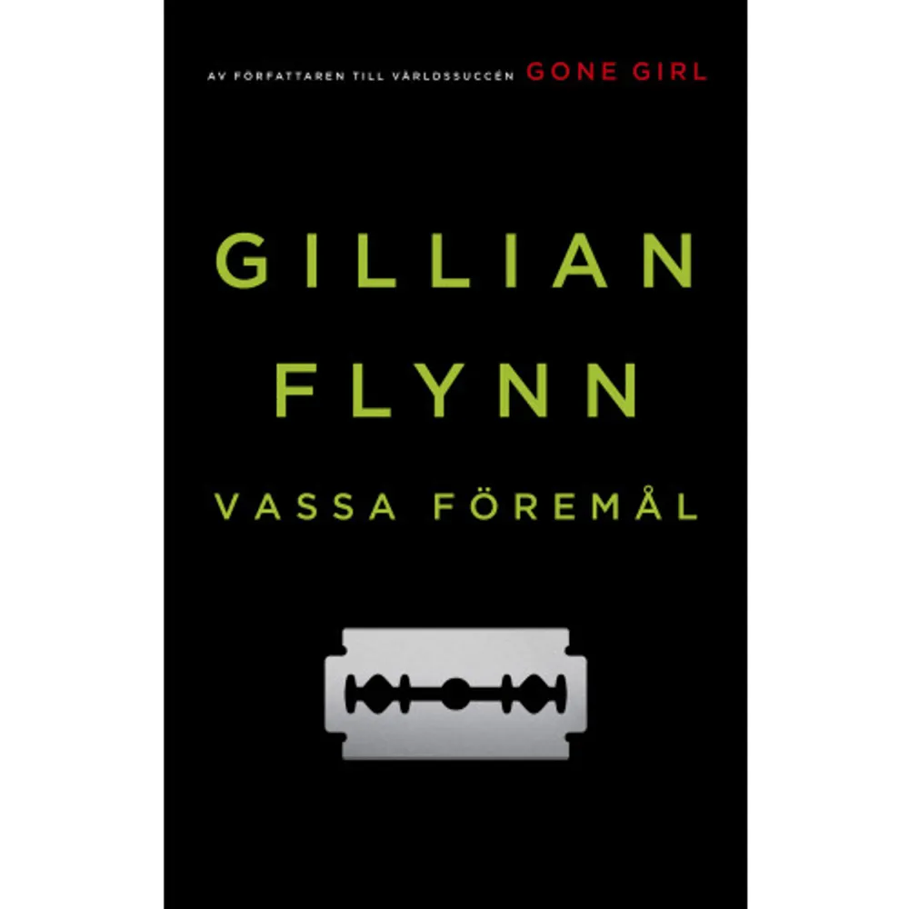 Av författaren till världssuccén Gone Girl!»Fräsande, rasande och synnerligen begåvad roman av författaren till Gone Girl. En av årets bästa deckare.« | LOTTA OLSSON, DN»Gillian Flynn har en utpräglad talang för att skildra det deprimerande och fula, det verkligt smutsiga och skitiga.« | AMANDA SVENSSON, SYDSVENSKAN »Omisskännligt Flynnsk. Här finns ambivalensen till landsorten och småstaden. Stanken av blod och död ligger och fläckar sidorna och stämningen är befriande rå.« | ULRIKA STAHRE, AFTONBLADET Ulrika Stahre,AftonbladetPå sin chefs begäran beger sig Chicagojournalisten Camille Preaker till sin hemstad Wind Gap i Missouri, för att rapportera om fallet Natalie Wood, en tioårig flicka som är spårlöst försvunnen. Året innan kidnappades nioåriga Ann Nash under liknande omständigheter och hittades kort därefter mördad.Camille har inte satt sin fot i hemstaden på åtta år och bävar inför att återse sin mor Adora. Relationen har alltid varit ansträngd och Camille inser snart att ingenting har förän­drats; Adora håller henne på avstånd så som hon alltid gjort, samtidigt som hon verkar närmast besatt av att ta hand om Camilles tretton­åriga halvsyster Amma, en bedårande men också manipulativ flicka som på ett märk­ligt sätt håller hela den lilla staden i sitt grepp.Camille börjar intervjua de försvunna flickornas anhöriga, men i takt med att pussel­bitarna faller på plats tycks sökandet efter sanningen på ett oroväckande sätt leda henne tillbaka till den egna familjen, till ett sårigt förflutet som nu till slut hunnit ikapp henne.Gillian Flynn är en av världens just nu mest hyllade kriminalförfattare, och hennes tredje roman Gone Girl hör till de senaste årens allra största succéer. Filmversionen, i regi av David Fincher, gick upp på svenska ­biografer hösten 2014. Mörka platser, som kom på svenska 2012, fick även den lysande recen­sioner och utnämndes av Yukiko Duke i SVT:s Gomorron Sverige till »Höstens absolut bästa deckare!« med betyget »en klar 5:a«. Nu kom­mer Gillian Flynns debutroman Vassa föremål -också den kritikerhyllad - i svensk nyöversättning av Rebecca Alsberg.»Vassa föremål är suggestiv, psykologisk och praktiskt taget nattsvart. Riktigt bra spänningslitteratur.« | VIOLA KONDRACKI, LITTERATURMAGAZINET»Det kröp i mig av att läsa den här. Mycket, mycket läsvärd.« | SOFIA JONSSON, EN FÖRBANNAD PODD »Flynn, som själv kommer från Missouri, excellerar i sina beskrivningar av den klibbiga, missunnsamma småstaden. Här finns en sann antihjältinna i Camille Preaker, som ger en ny dimension åt den klassiska, bourbonpimplande skjutjärnsreportern.« | JOEL SJÖÖ, BORÅS TIDNING »En av de obehagligaste böcker jag läst, särskilt som den är så välskriven.« | LEIF-RUNE STRANDELL, DAST MAGAZINE Om Gone Girl:»Ett mästerverk. Årets bästa deckare, utan konkurrens.« | LOTTA OLSSON, DN»En alldeles enastående bra thriller.« | YUKIKO DUKE, GOMORRON SVERIGE, SVT»En läsfest.« | SVENSKA DAGBLADET    Format Storpocket   Omfång 278 sidor   Språk Svenska   Förlag Modernista   Utgivningsdatum 2015-04-08   Medverkande Rebecka Alsberg   Medverkande Lars Sundh   ISBN 9789176453162  . Böcker.