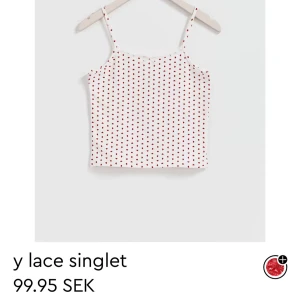 Set med hjärtan - Gulligt set ifrån Gina tricot, storlek 146/152, passar xxs-xs❤️❤️Köpt tillsammans, använd gärna köp nu❤️