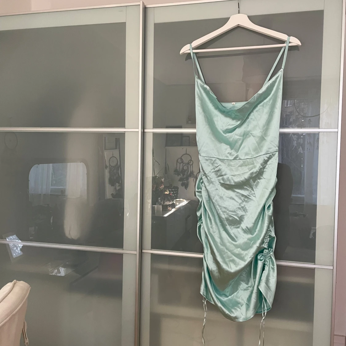 Mintgrön sidenklänning - 90