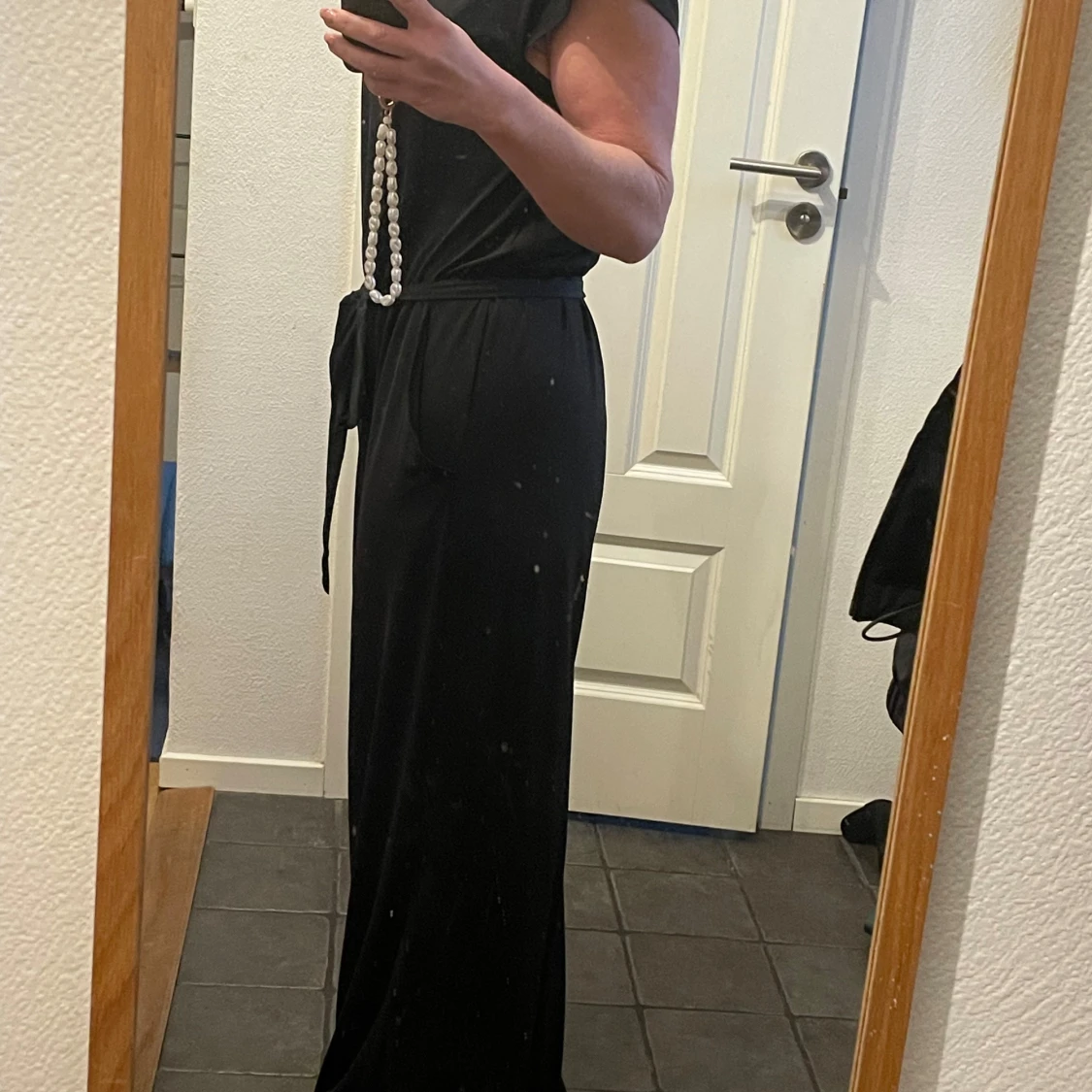 Svart jumpsuit från Lise Sandahl