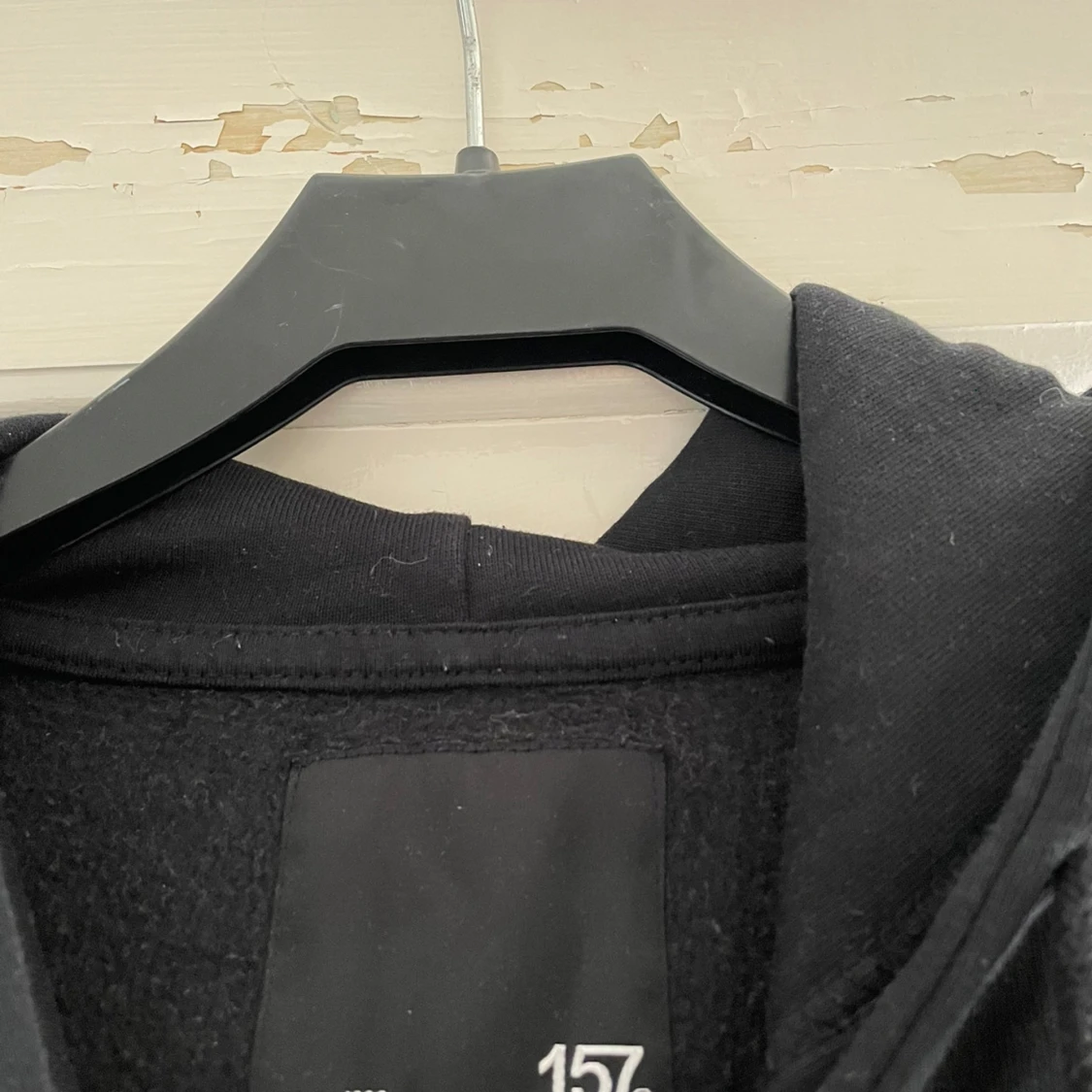 Svart hoodie med dragkedja - 91