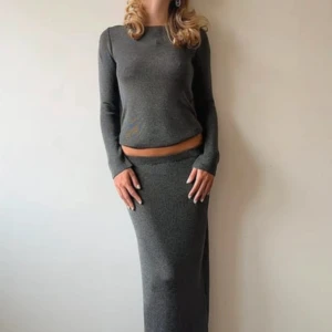 NA-KD  - Säljer detta metalliska sett från nakd