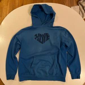 Pull & Bear Hoodie - Använd men i bra skick