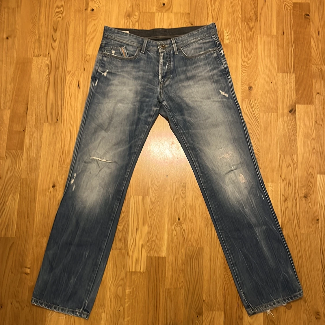 Straight jeans