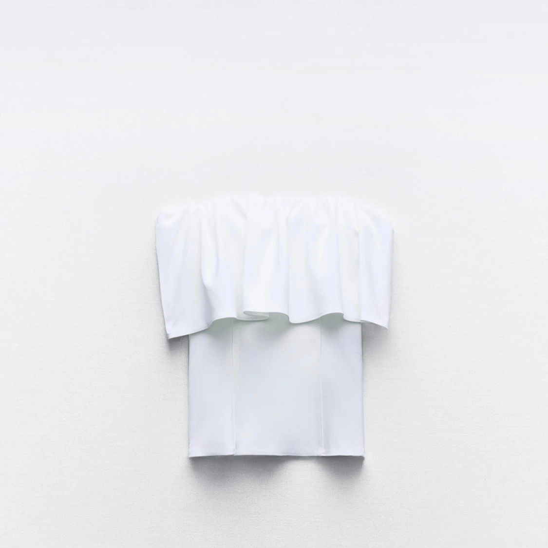 Vit offshoulder topp