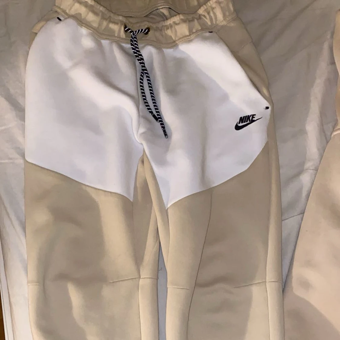 Beige nike tech tracksuit  - 91