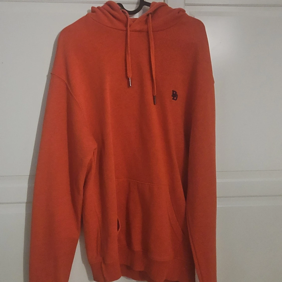 Orange hoodie från Blend