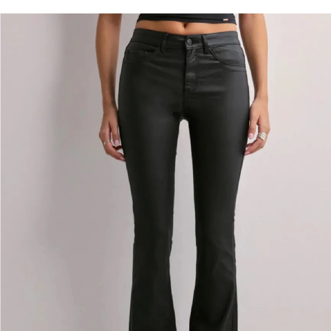 Svarta skinnbyxor - 1