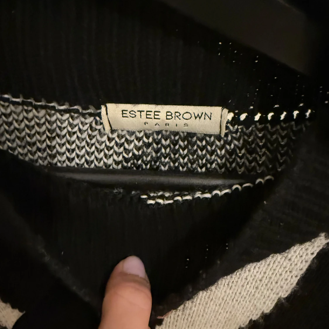 Zebramönstrad stickad tröja från Estee Brown - 90