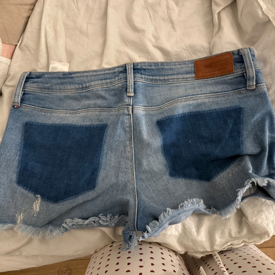 Blå jeansshorts från Hilfiger Denim - 91