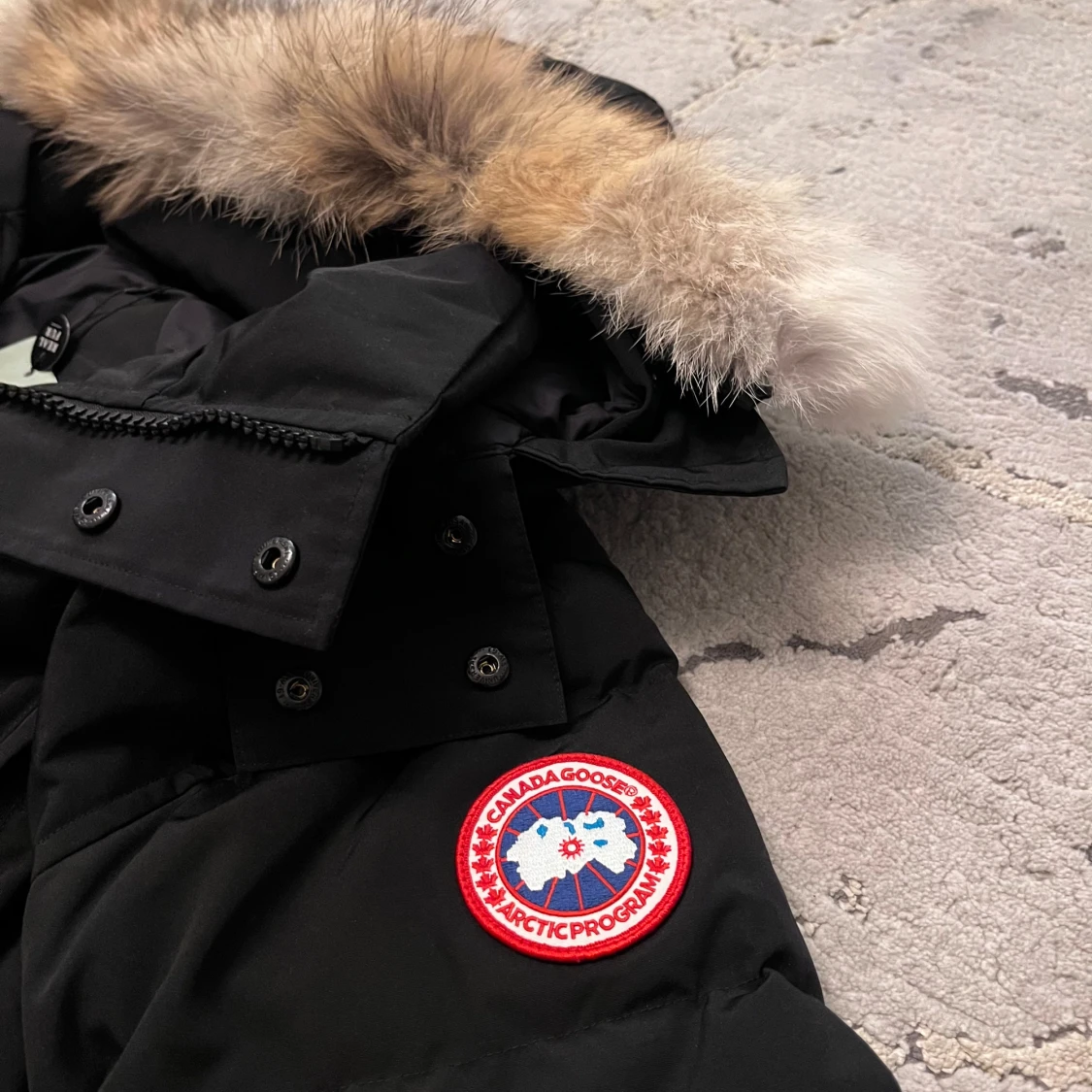 Canada Goose Wyndham Parka storlek S passar för M - 91