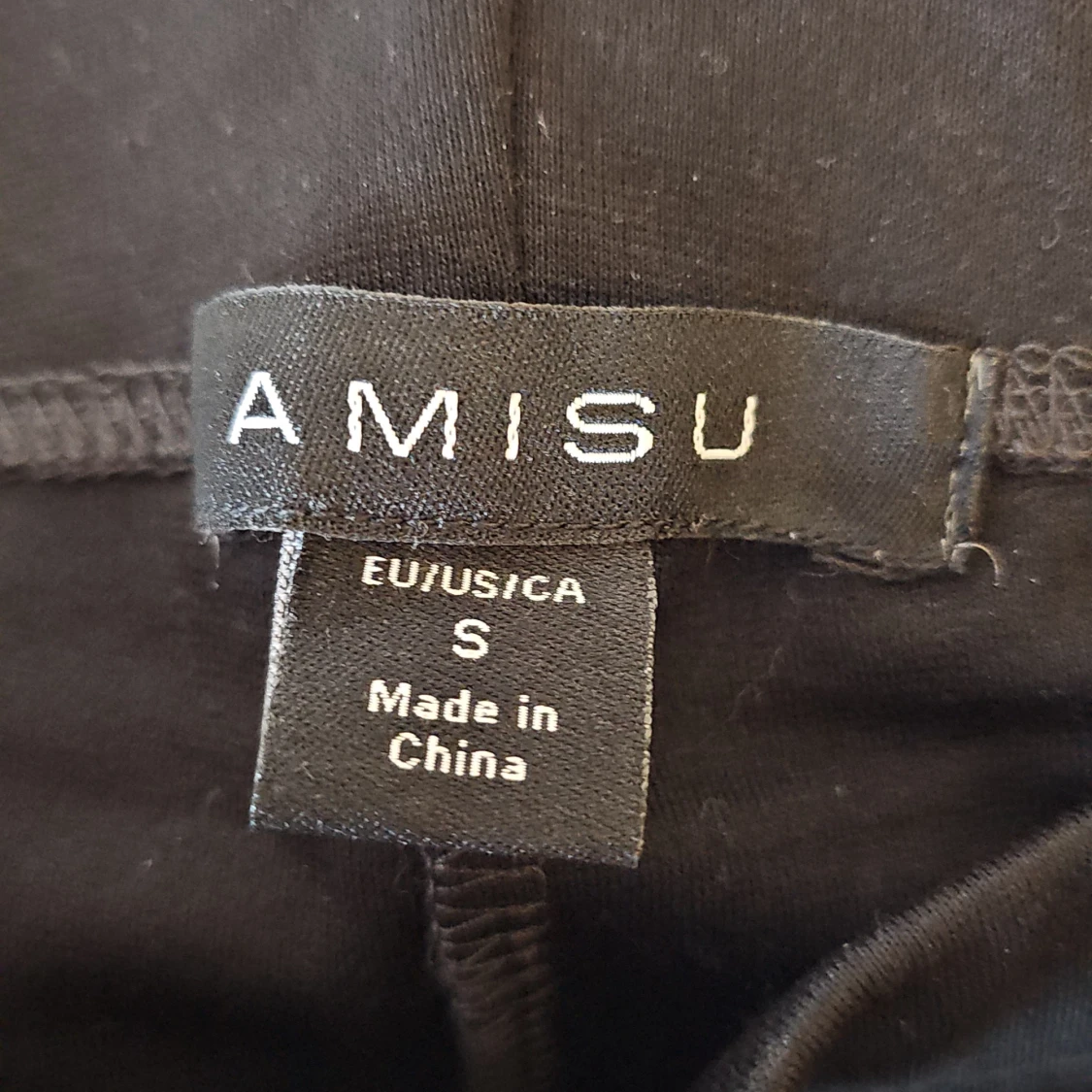 Svarta byxor från Amisu - 2