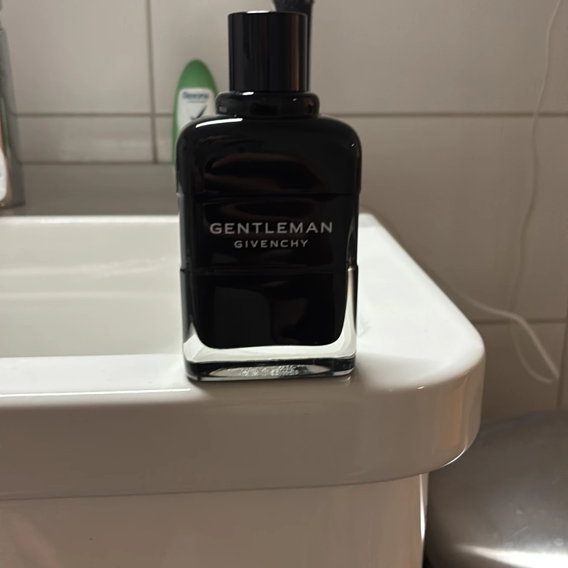 Gentleman Givenchy Parfym