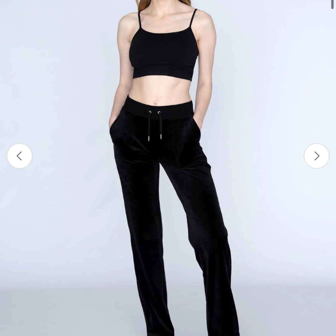 Svarta byxor med snörning