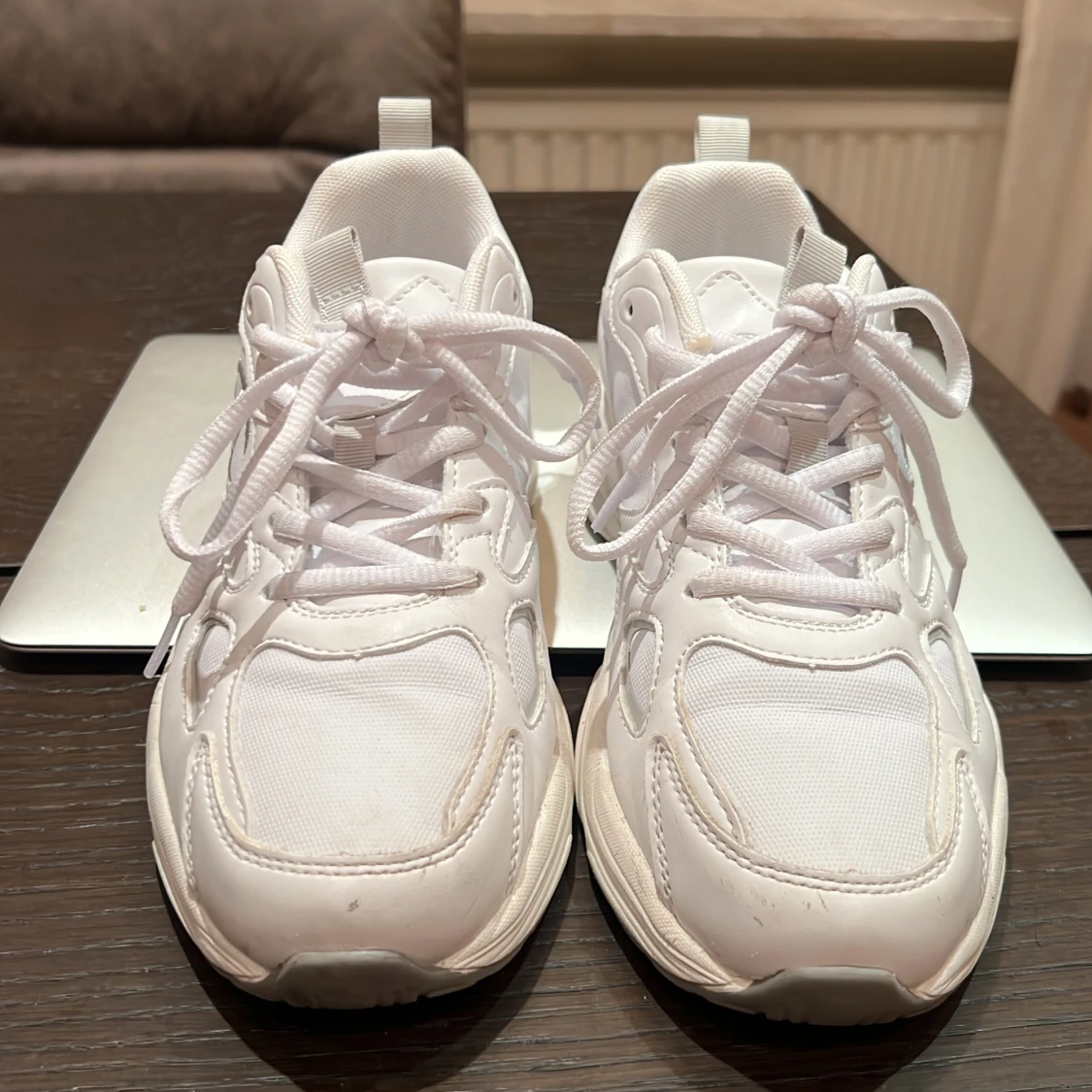 Vita sneakers från Champion - 2