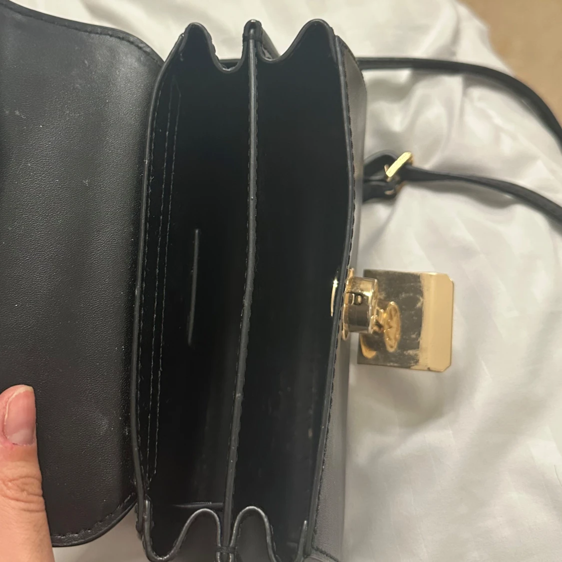 Svart axelväska från Michael Kors - 4