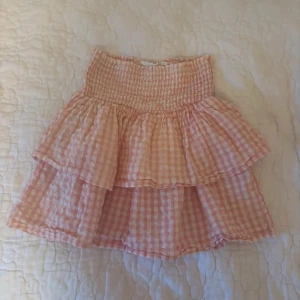 Kjol - Rosa och vit rutig kjol, storlek 164