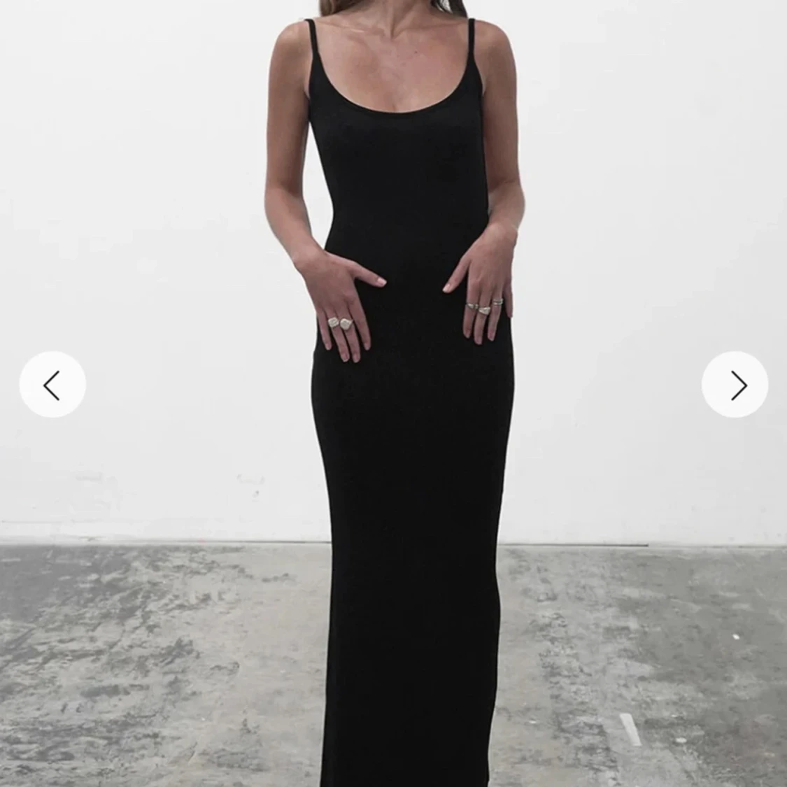 Svart långklänning från A DSGN - 1