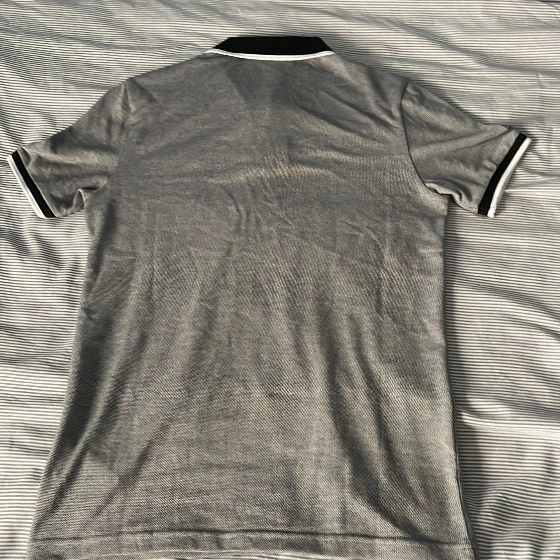 Grå pikétröja från Michael Kors - 1