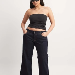 Nakd jeans  - Mörkblå nakd jeans  Säljer pga för stora 