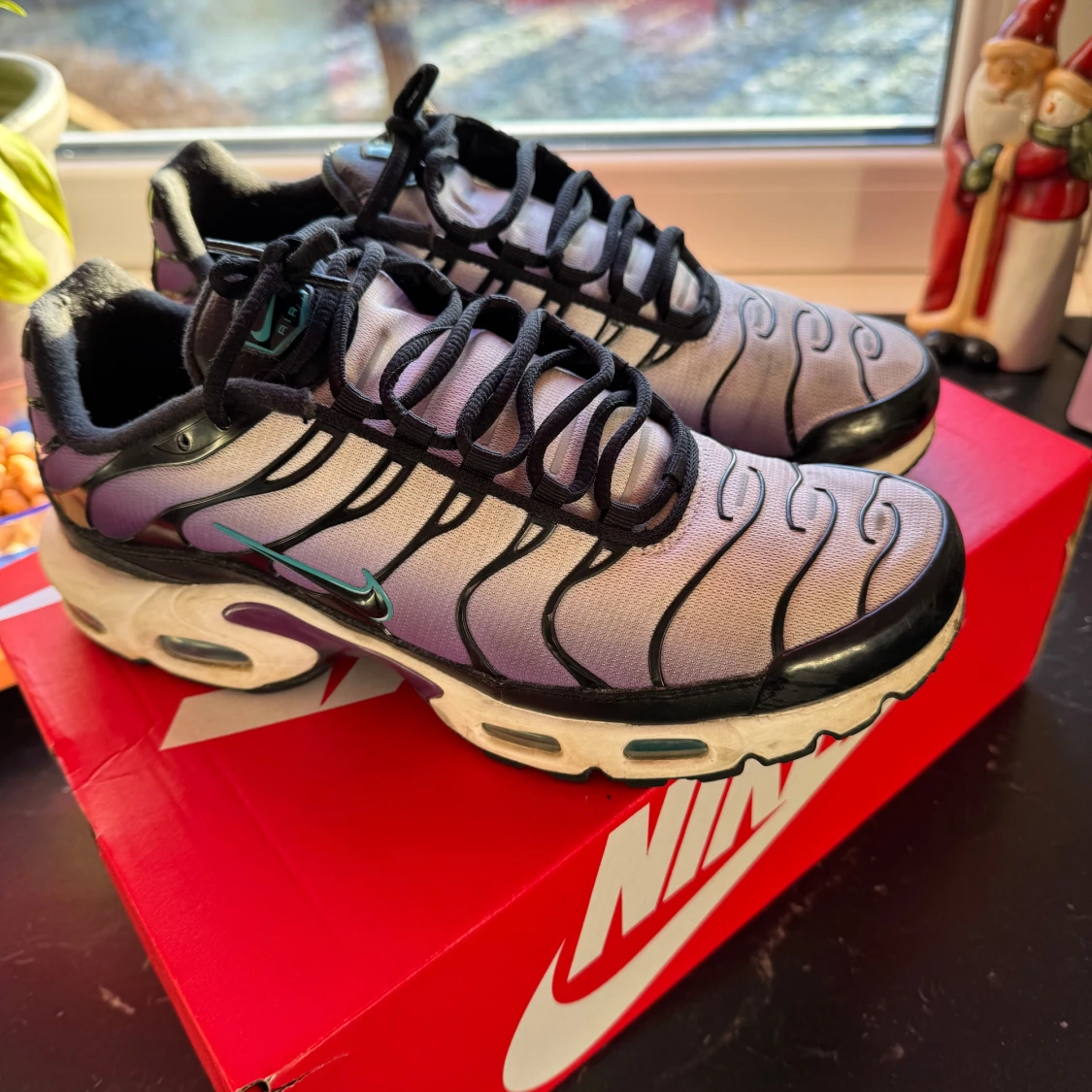 Nike Air Max Plus i blå och svart - 90
