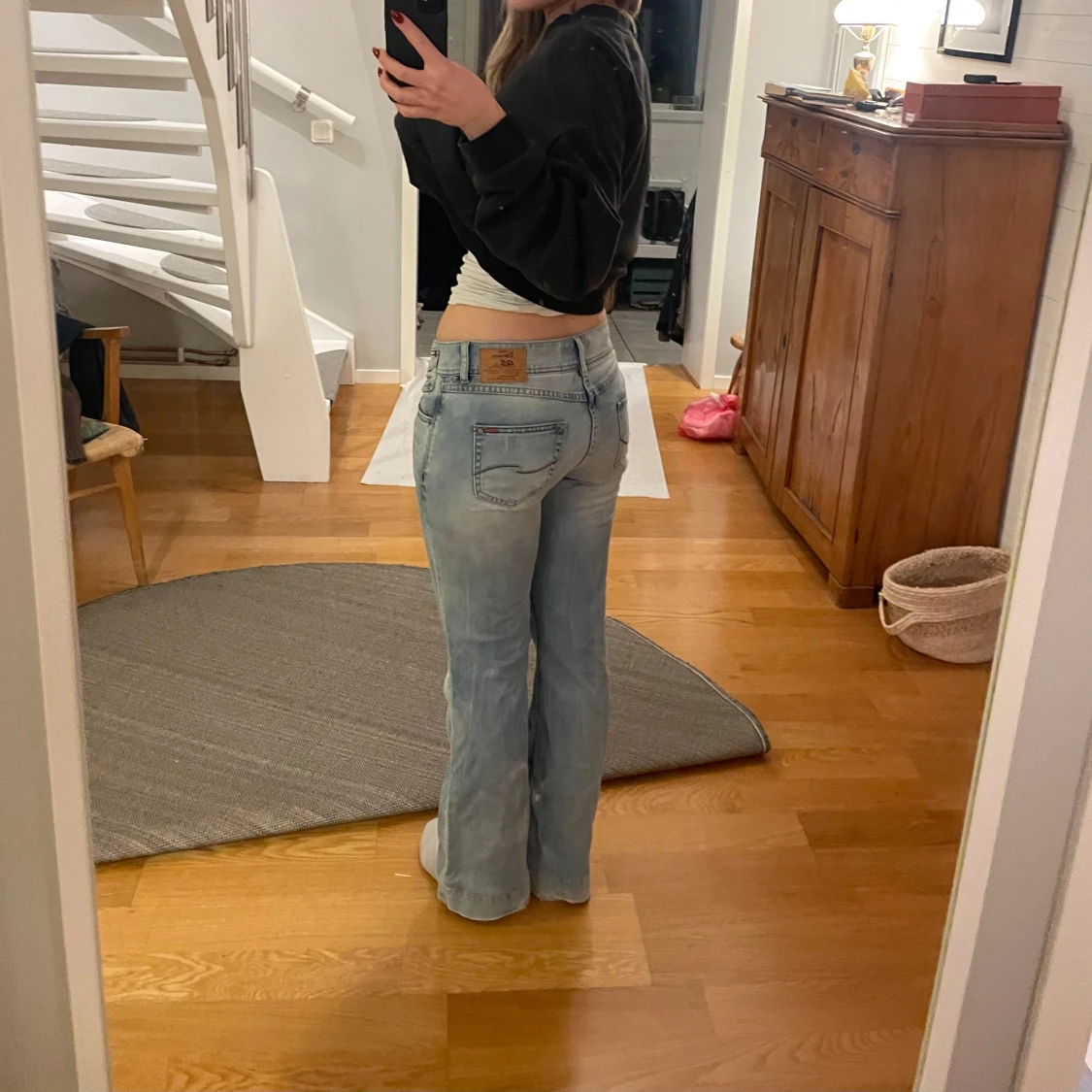 Ljusblå jeans med bootcut - 91