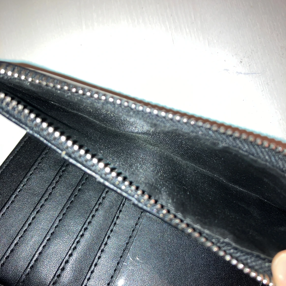 Plånbok i fejkläder - 48