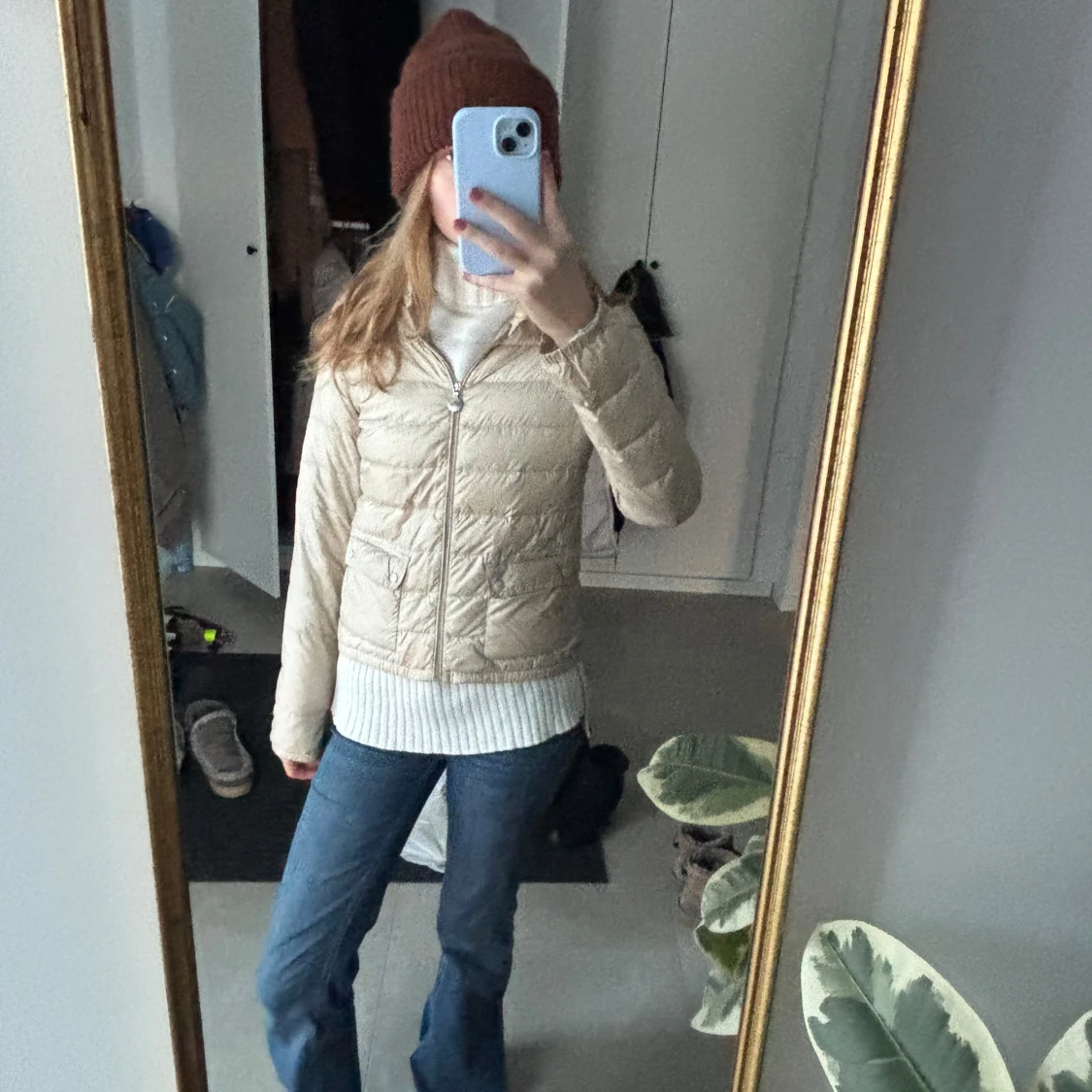 Beige dunjacka från Moncler - 91