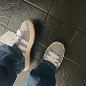 Adidas Campus - Jättesnygga adidas campus i storlek 39 1/3💕💕använda men i väldigt bra skick!