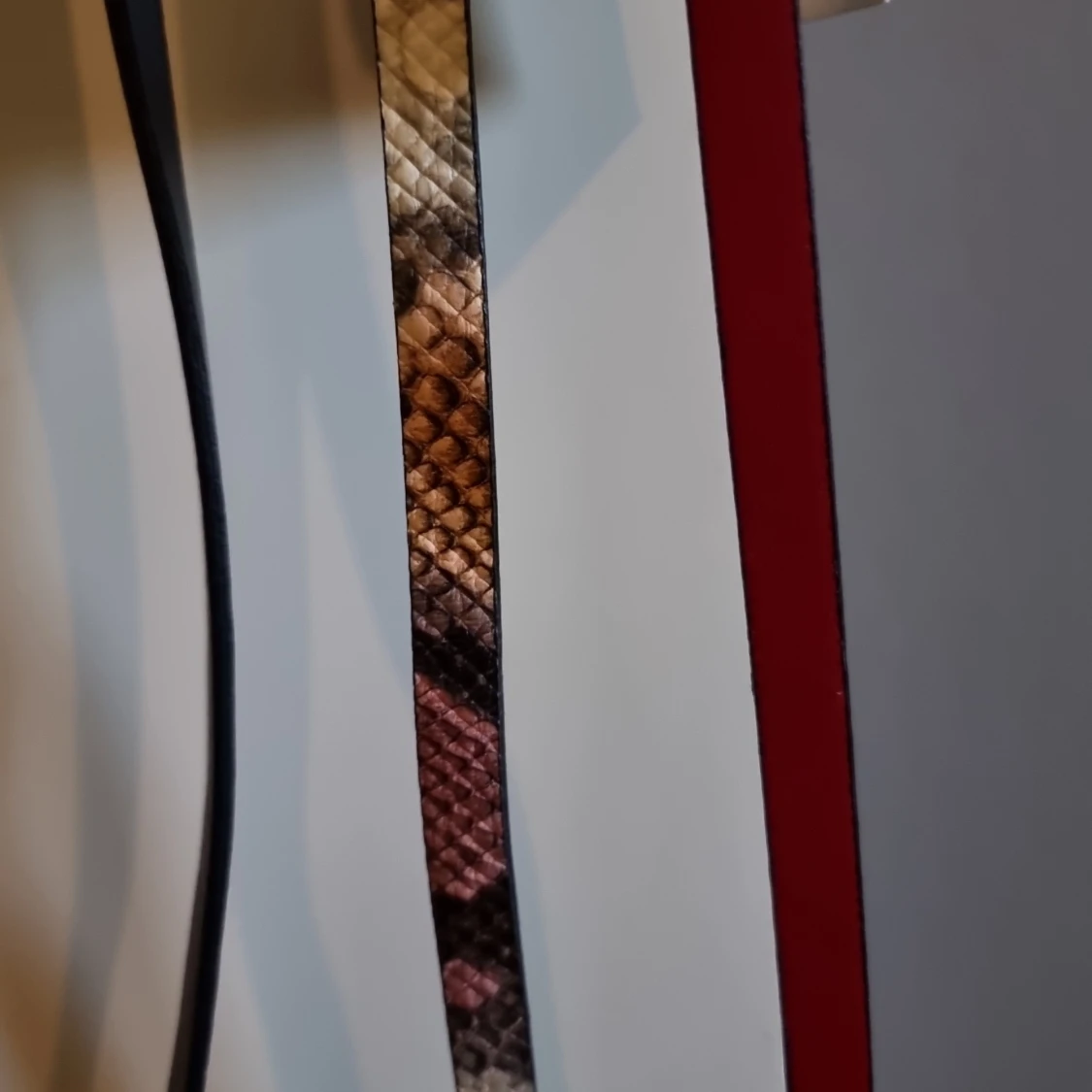 Tre smala  skärp - 90