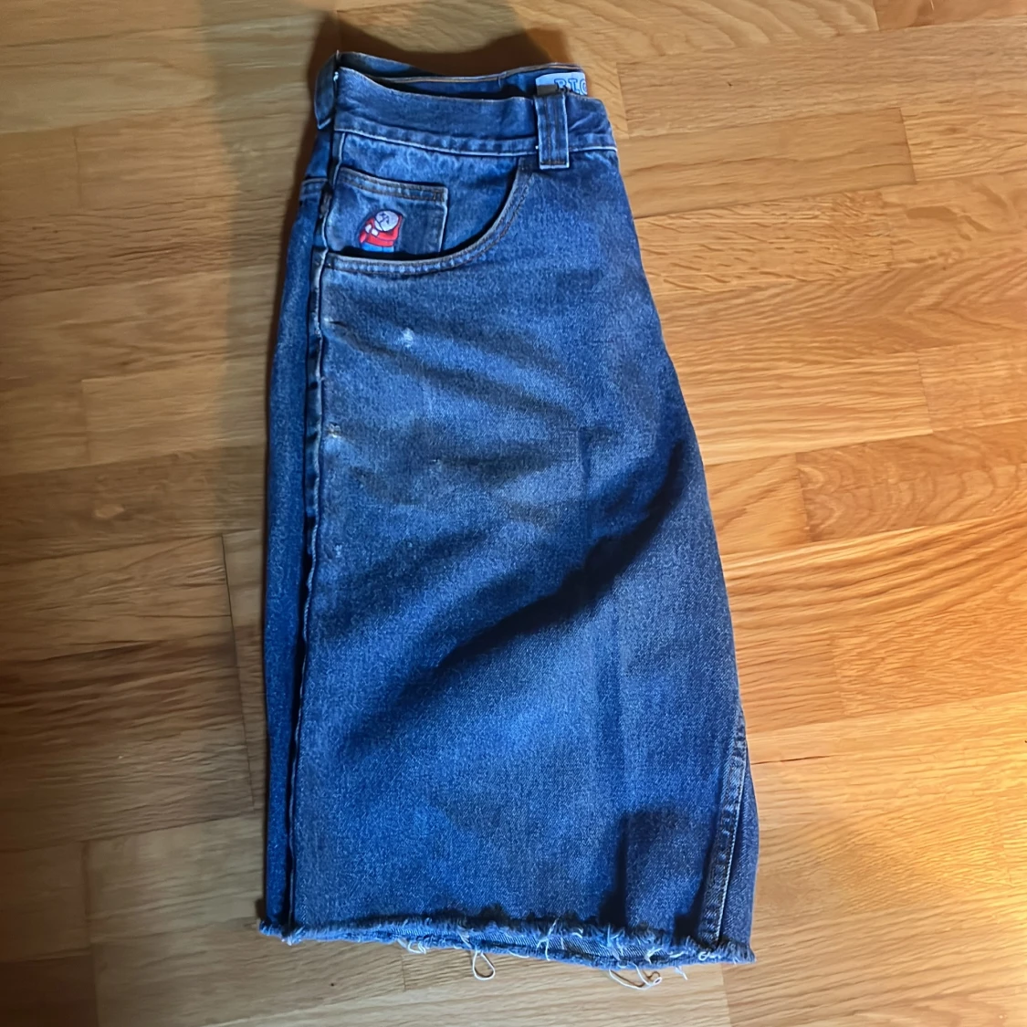 Klippt shorts till bra längd - 91