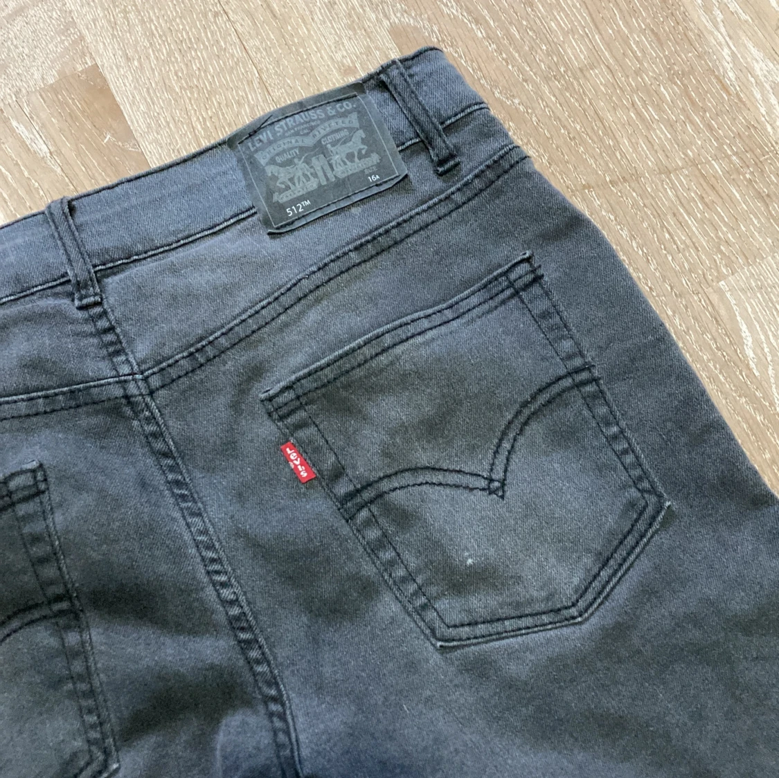 Levi's 512 grå W28 L32 - 91
