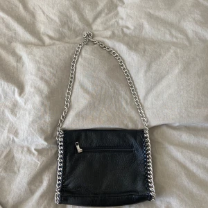 Tiamo väska - Är i jättefint skick!