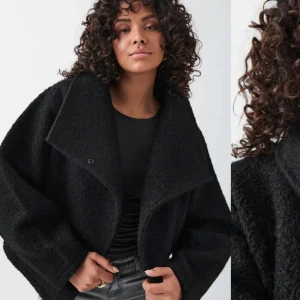 kappa - jättefin kappa från gina storlek s, som ny då den inte är använd så många gånger.