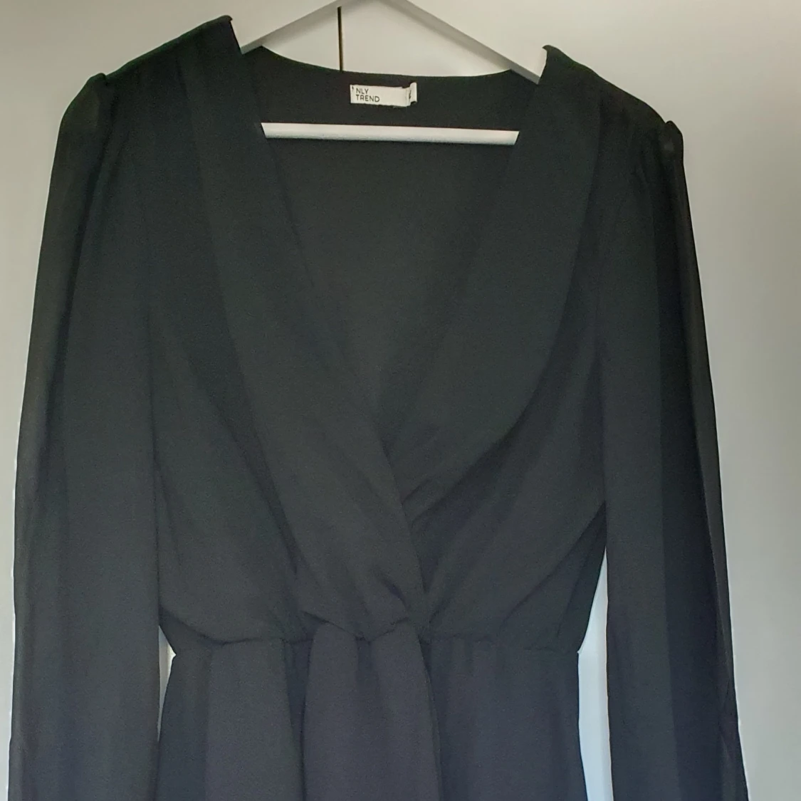 Klänning svart. NLYtrend 42 - 90