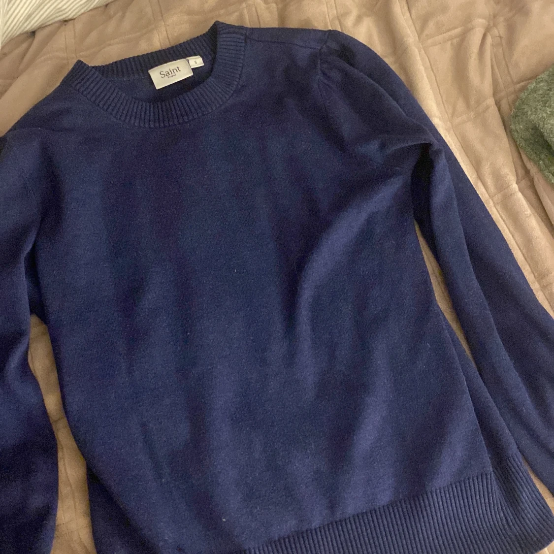 Mörkblå tröja från Saint Tropez - 90