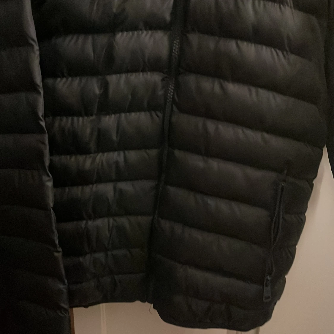 Svart dunjacka från Moncler - 91