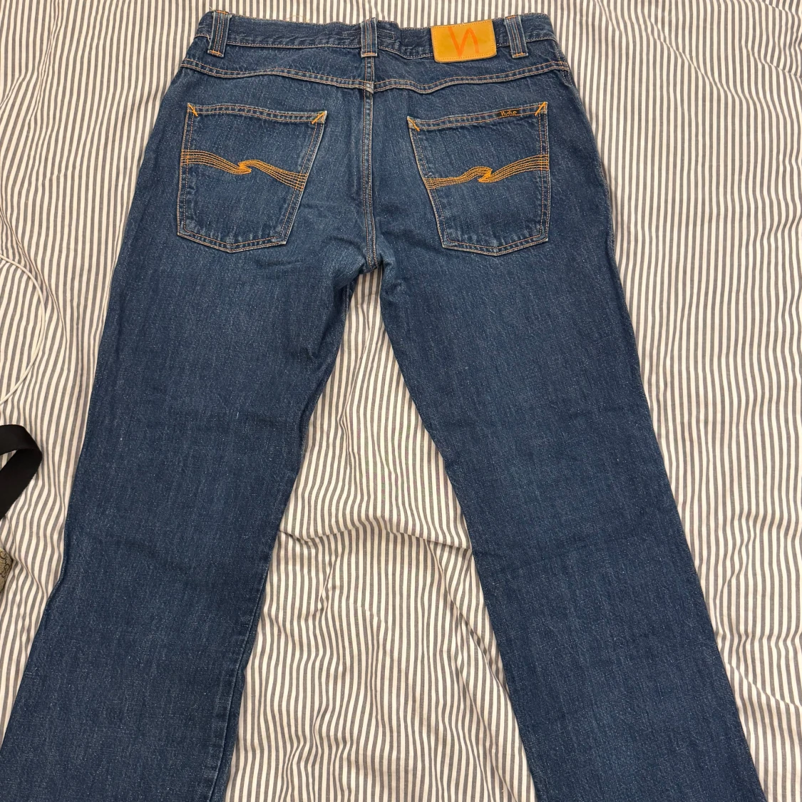 Blå jeans från Nudie Jeans - 90