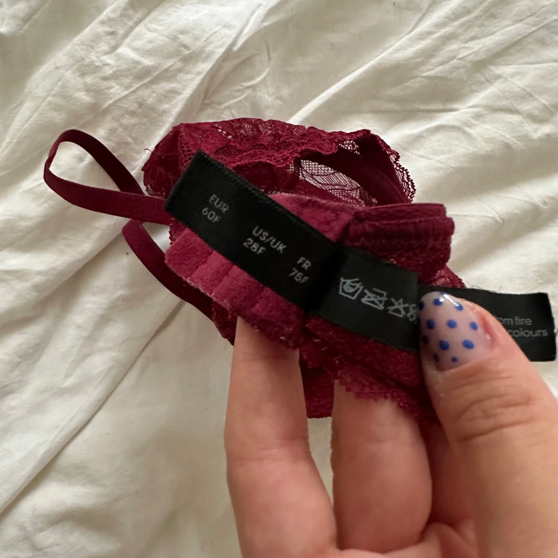 Jättefin röd BH från change - 91