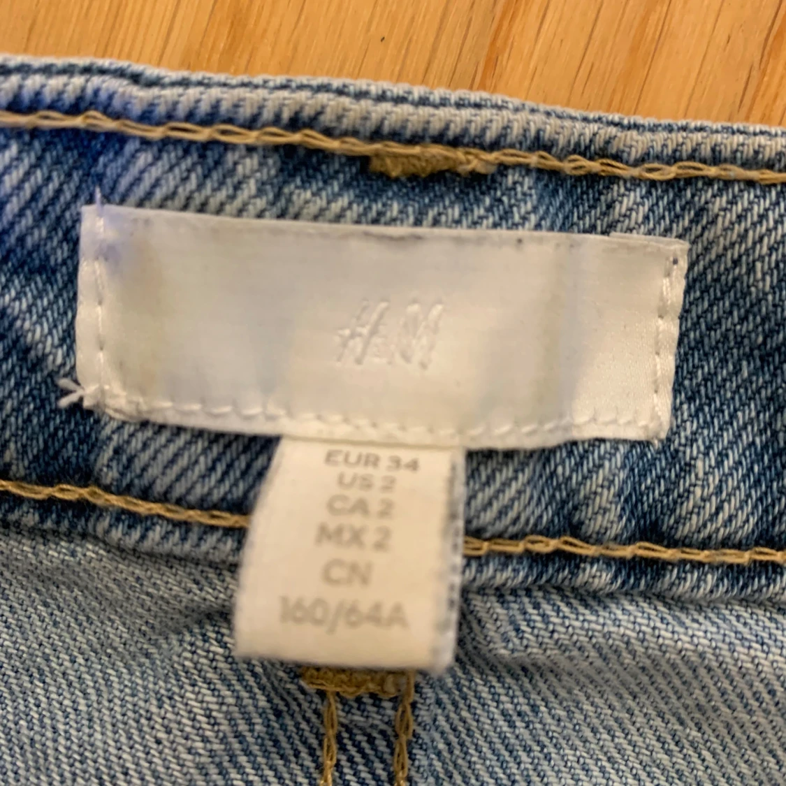 Blå jeansshorts från H&M - 91