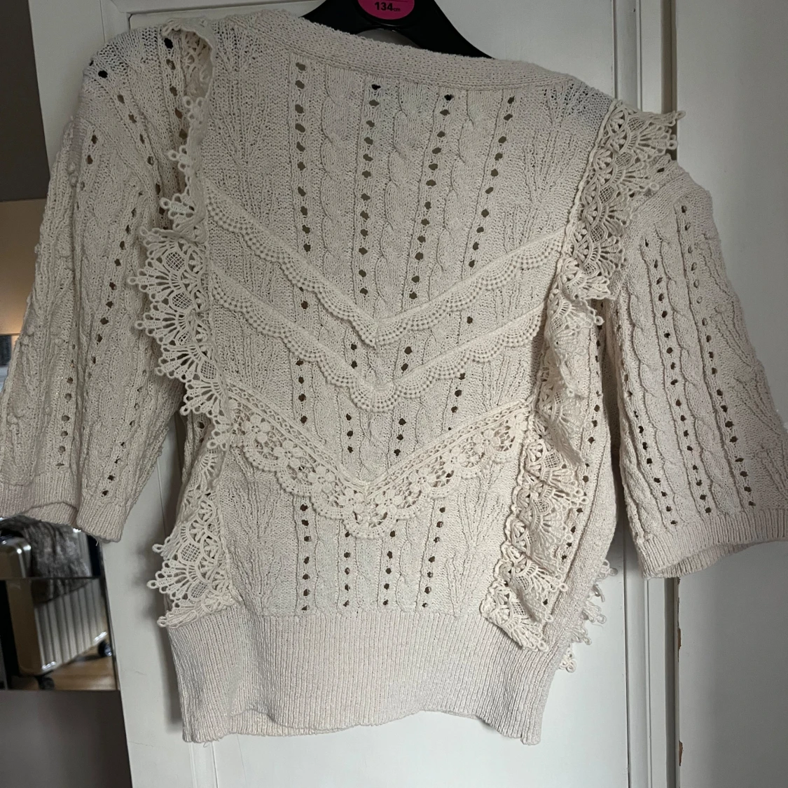 Söt tröja/ kofta från Zara - 91