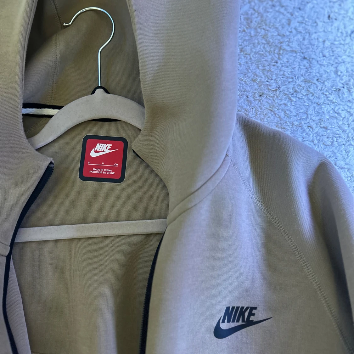 Nike tech kofta  - 90