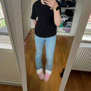 Jeans nästan aldrig använda super fina jeans 💕