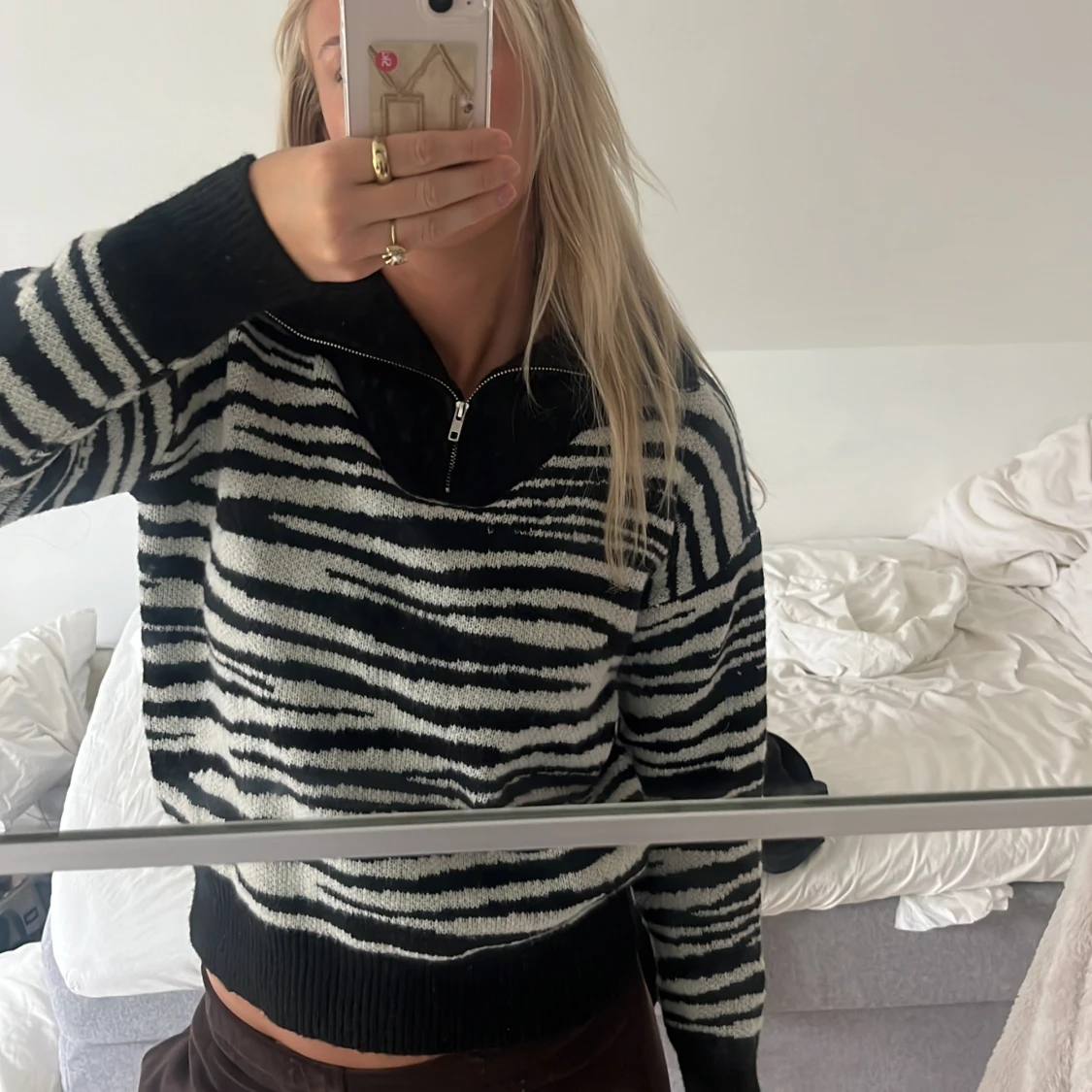 Tjocktröja med zebra mönster